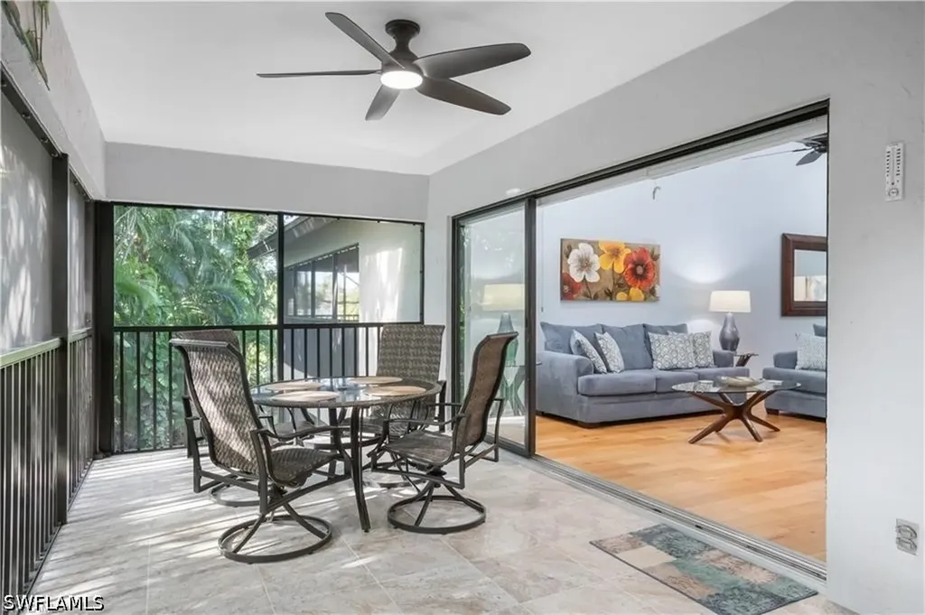 1814 Kings Lake Boulevard Naples FL 34112