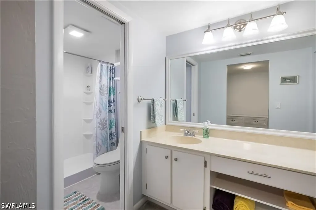 1814 Kings Lake Boulevard Naples FL 34112