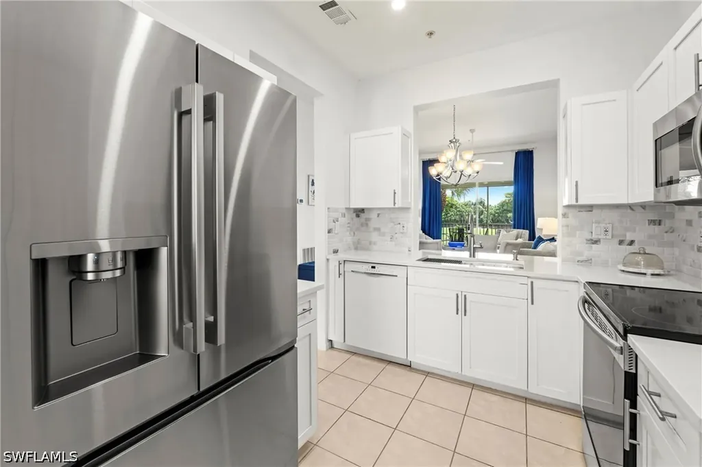 2310 Carrington Court Naples FL 34109