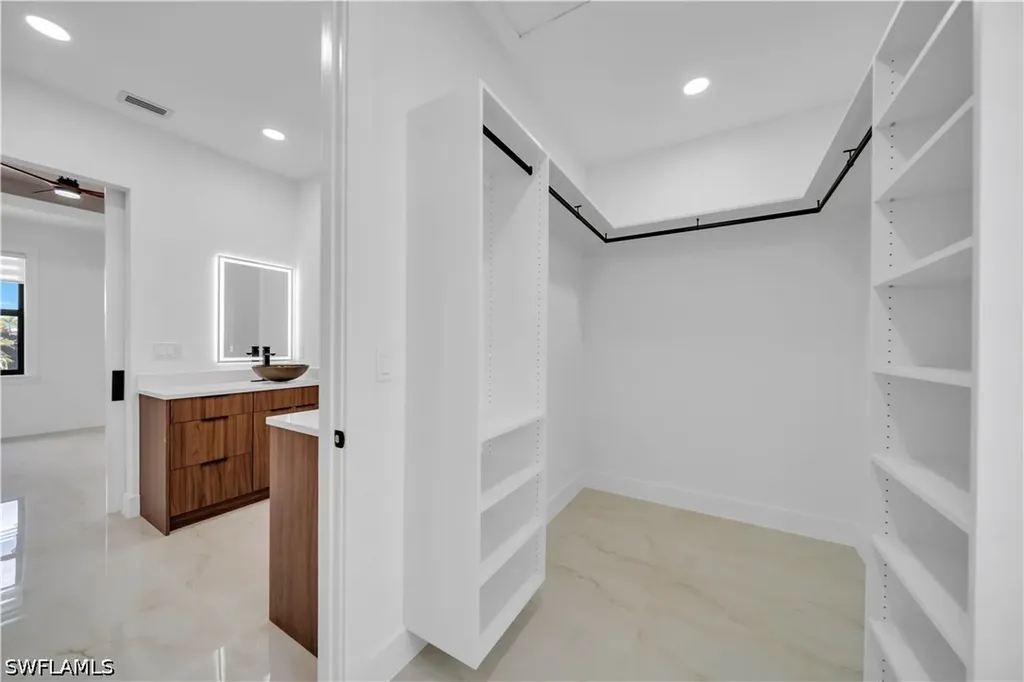 1306 NE 1st Avenue Cape Coral FL 33909