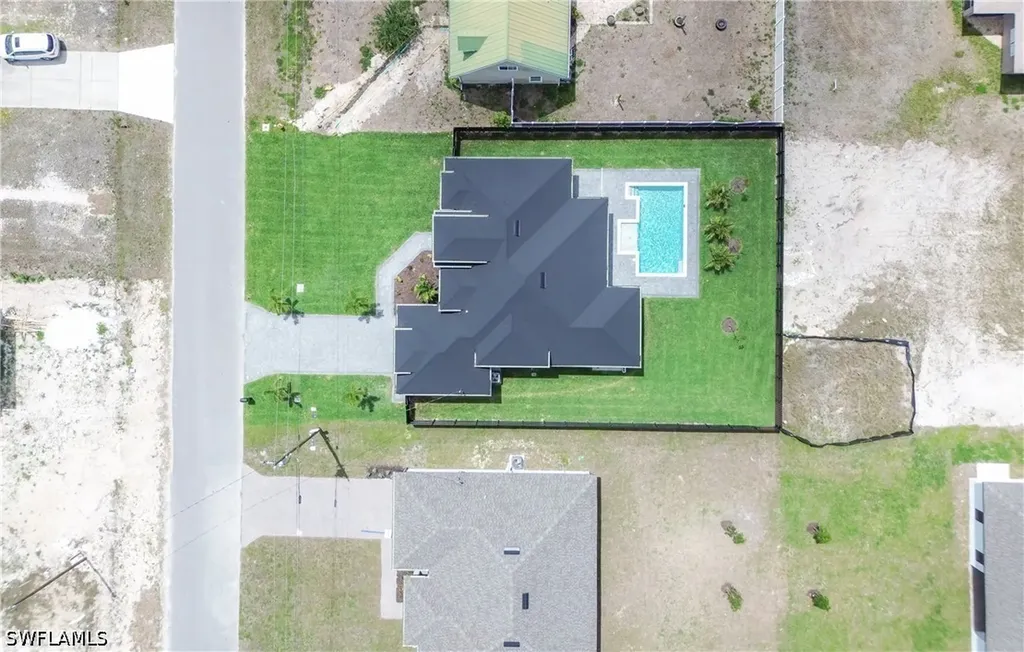 1306 NE 1st Avenue Cape Coral FL 33909