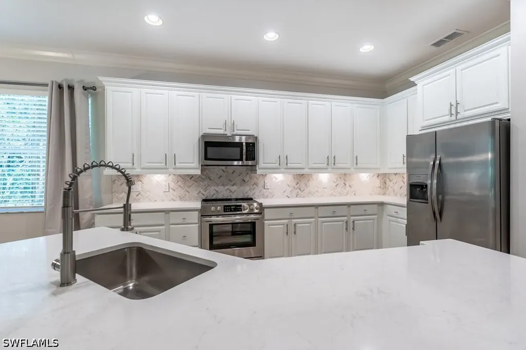 Bonita Springs FL, 28485 Altessa Way, Unit 102