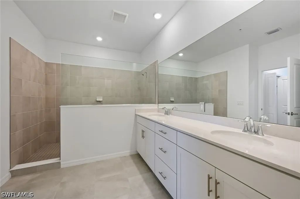 5609 Newcastle Court Ave Maria FL 34142