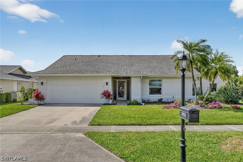 3302 Arlette Drive Naples FL 34109