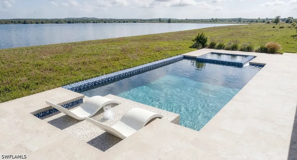 8718 Driftwood Drive Naples FL 34114