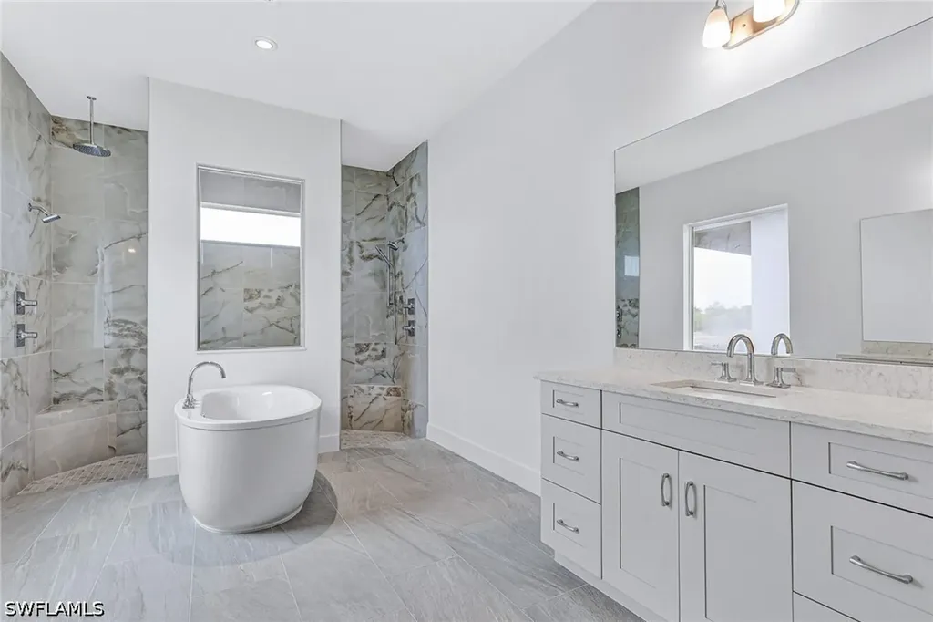 8718 Driftwood Drive Naples FL 34114