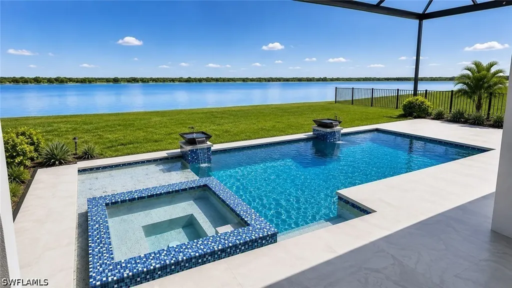 8718 Driftwood Drive Naples FL 34114