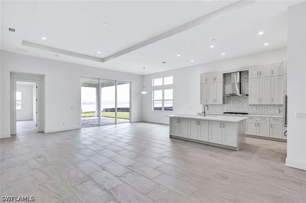 8718 Driftwood Drive Naples FL 34114