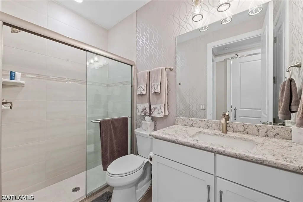 9573 Everglades Drive Naples FL 34120