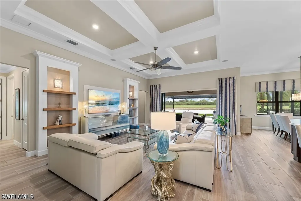 9573 Everglades Drive Naples FL 34120