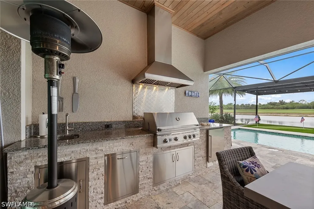 9573 Everglades Drive Naples FL 34120