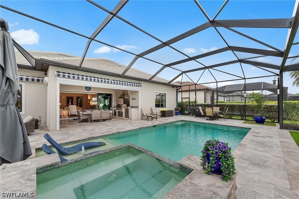 9573 Everglades Drive Naples FL 34120