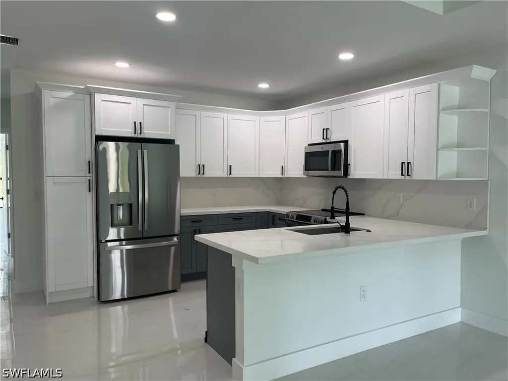 700 E 12th Street Lehigh Acres FL 33972