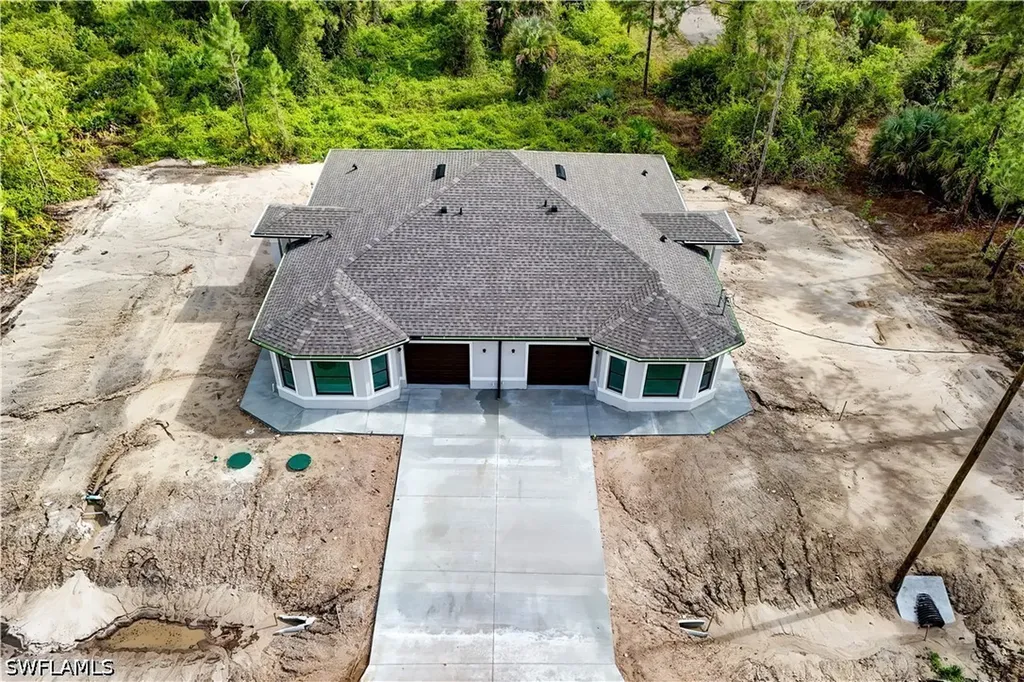 700 E 12th Street Lehigh Acres FL 33972