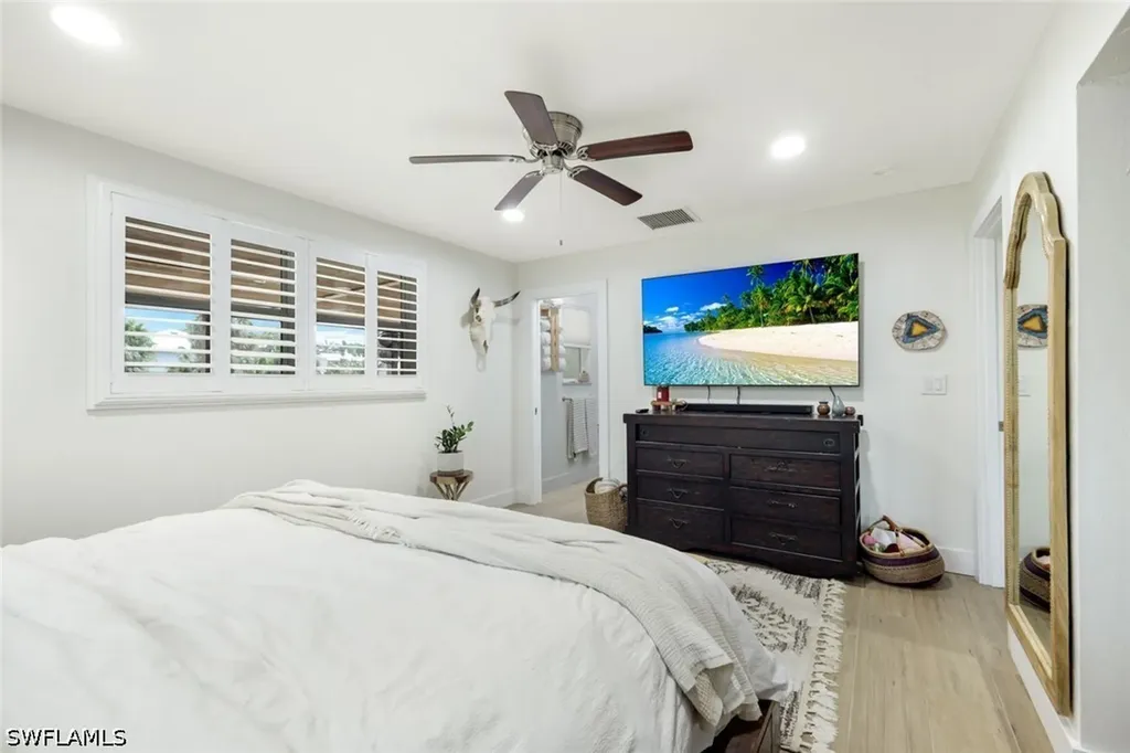 20621 Pine Tree Lane Estero FL 33928