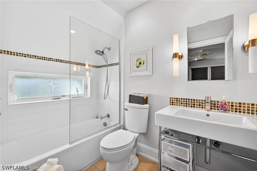 660 8th Avenue S Naples FL 34102