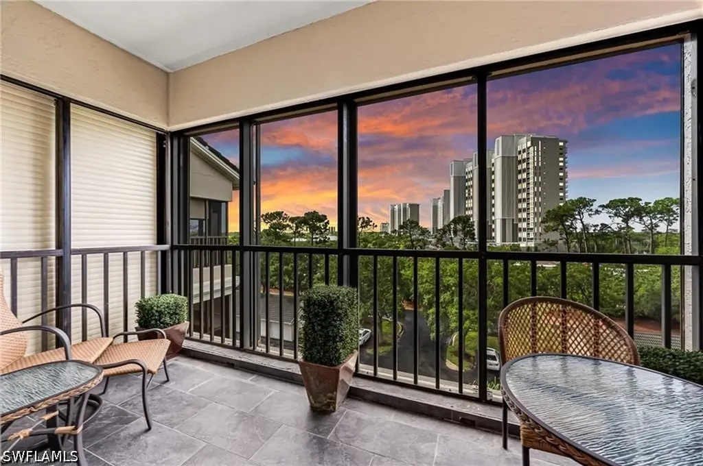 Naples FL, 201 Arbor Lake Drive, Unit 2-501