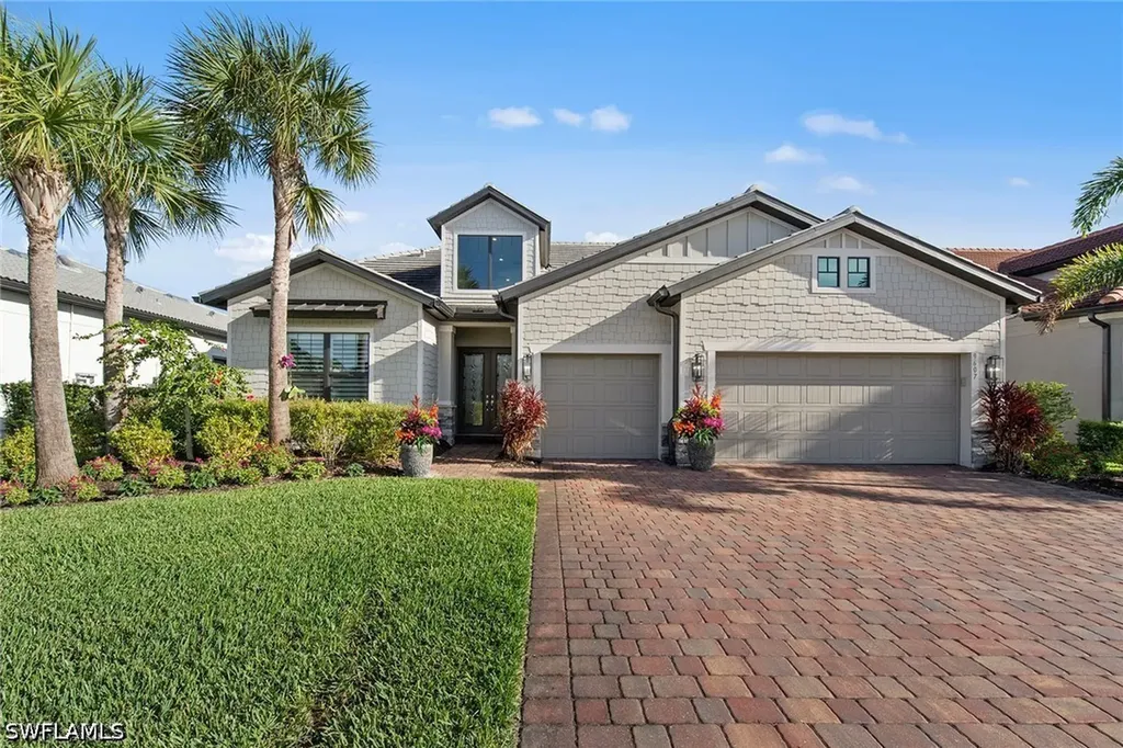 Naples FL, 9607 Everglades Drive