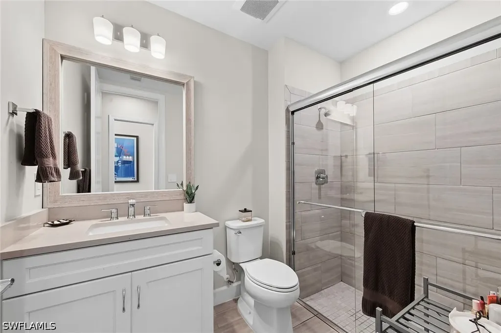 9607 Everglades Drive Naples FL 34120