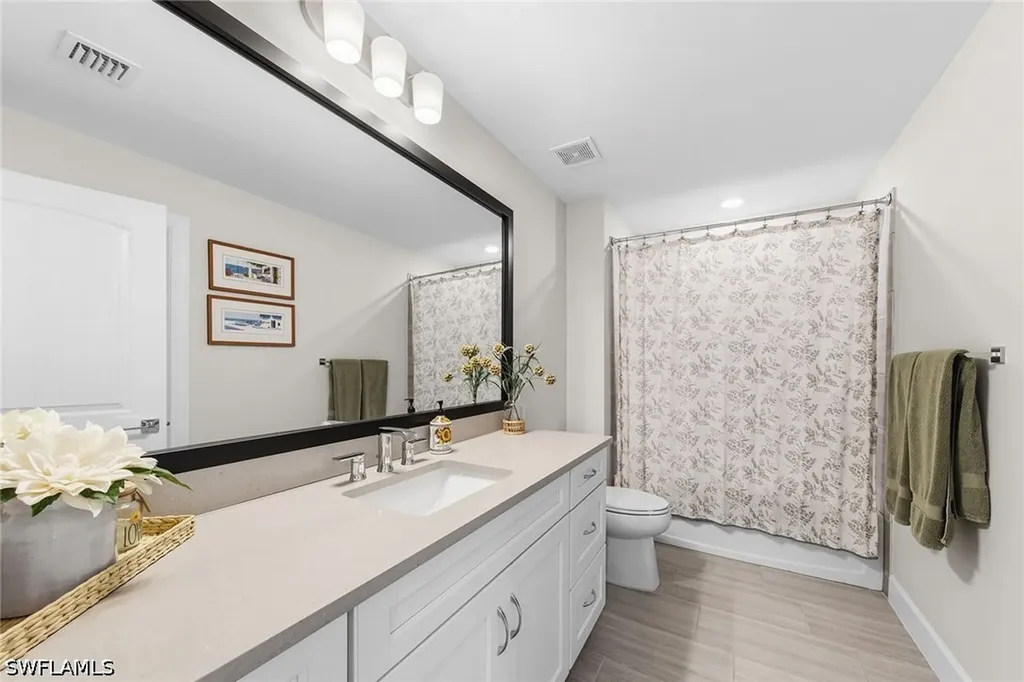 9607 Everglades Drive Naples FL 34120