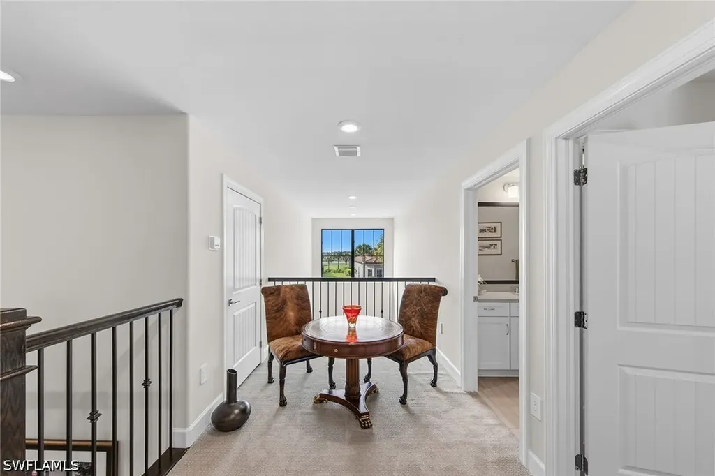 9607 Everglades Drive Naples FL 34120