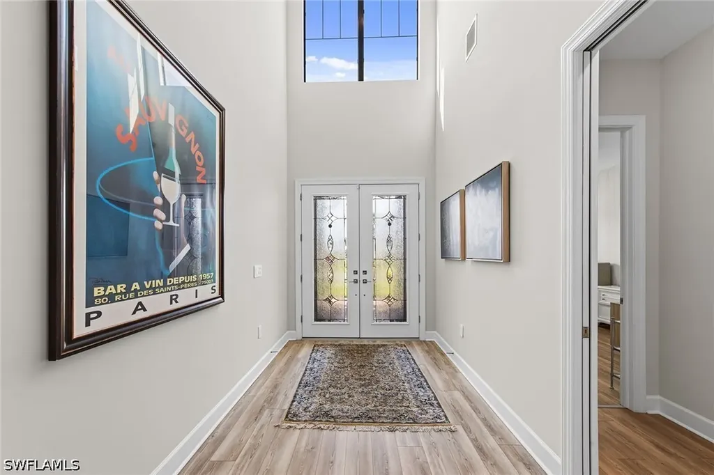 9607 Everglades Drive Naples FL 34120