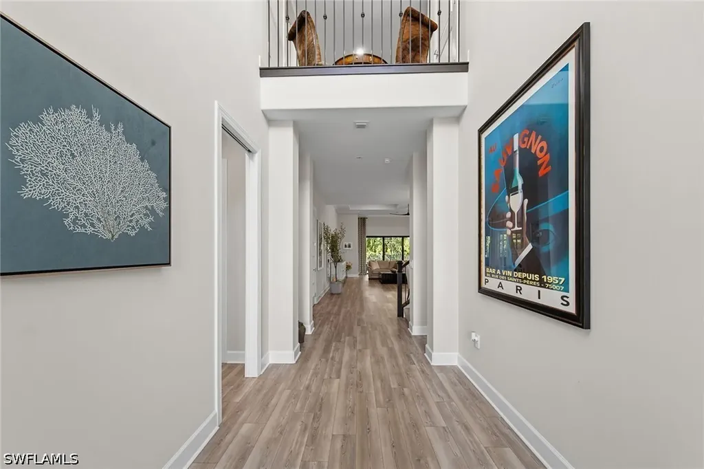 9607 Everglades Drive Naples FL 34120