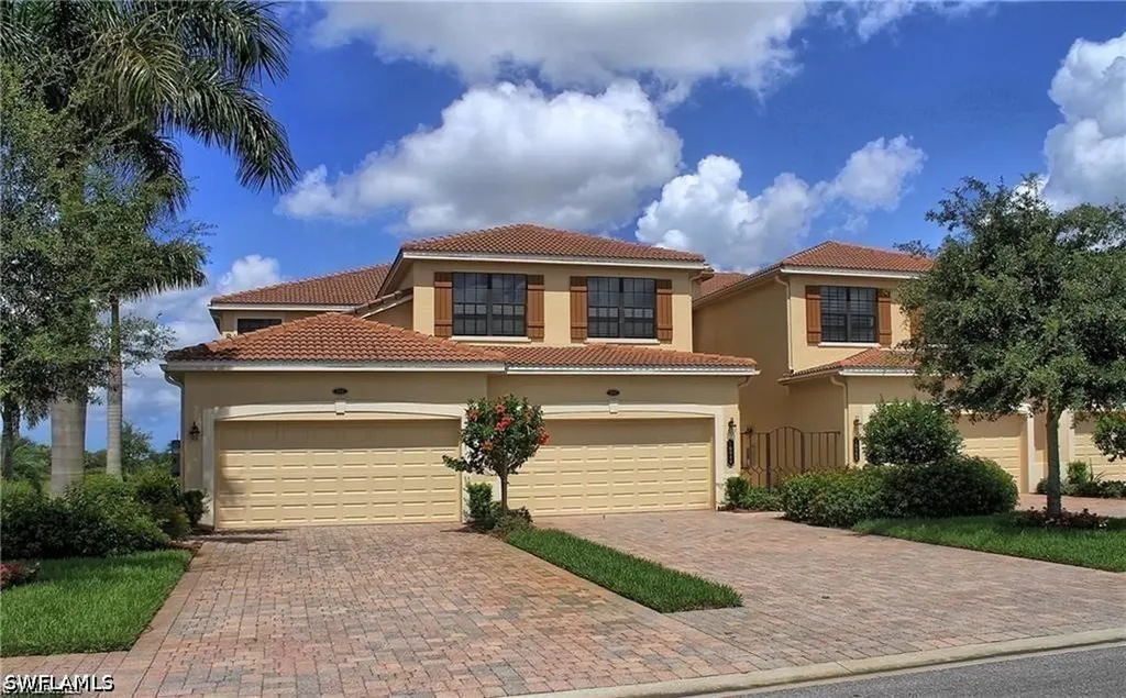 10542 Smokehouse Bay Drive Naples FL 34120