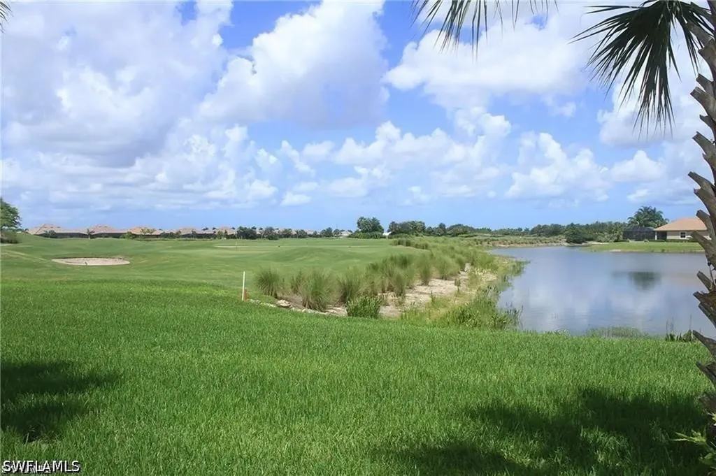 10542 Smokehouse Bay Drive Naples FL 34120