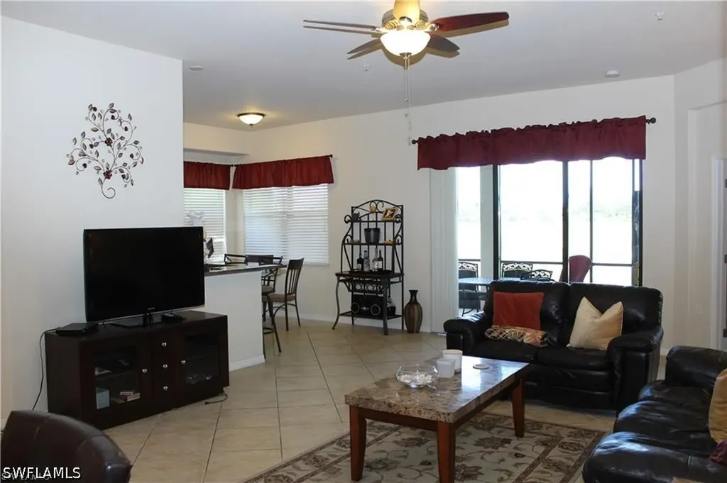 10542 Smokehouse Bay Drive Naples FL 34120