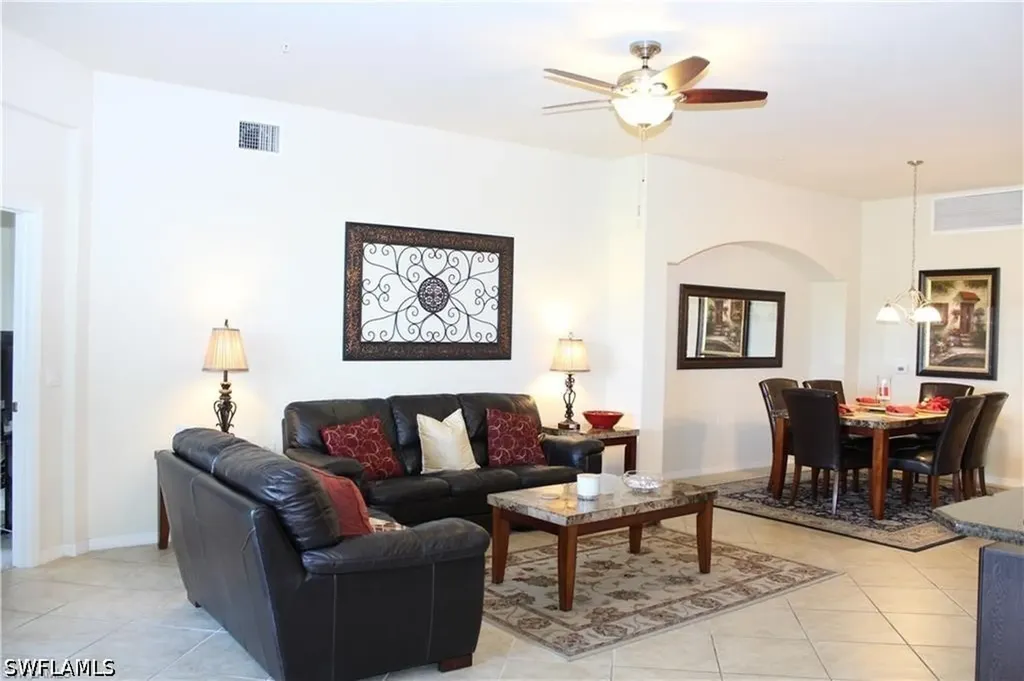 10542 Smokehouse Bay Drive Naples FL 34120