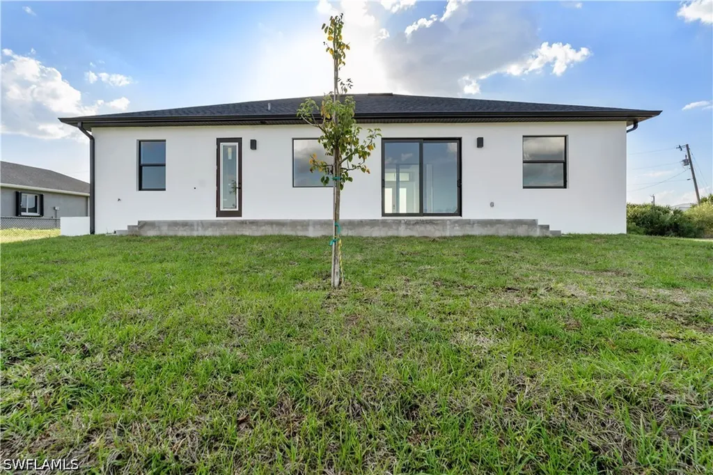 3539 NW 41st Place Cape Coral FL 33993