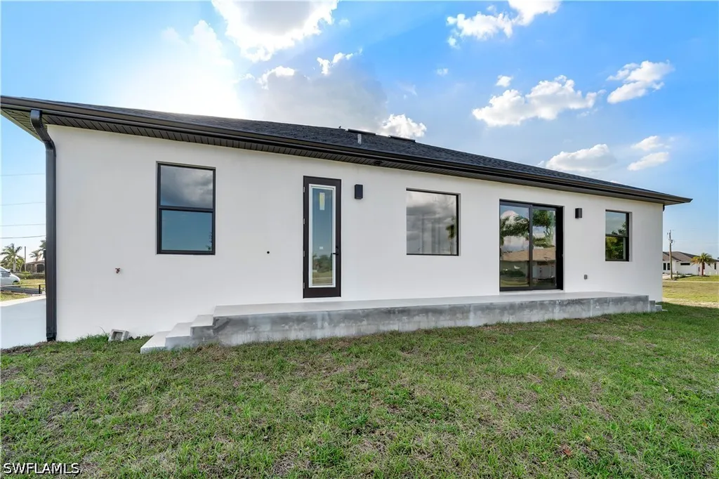 3539 NW 41st Place Cape Coral FL 33993