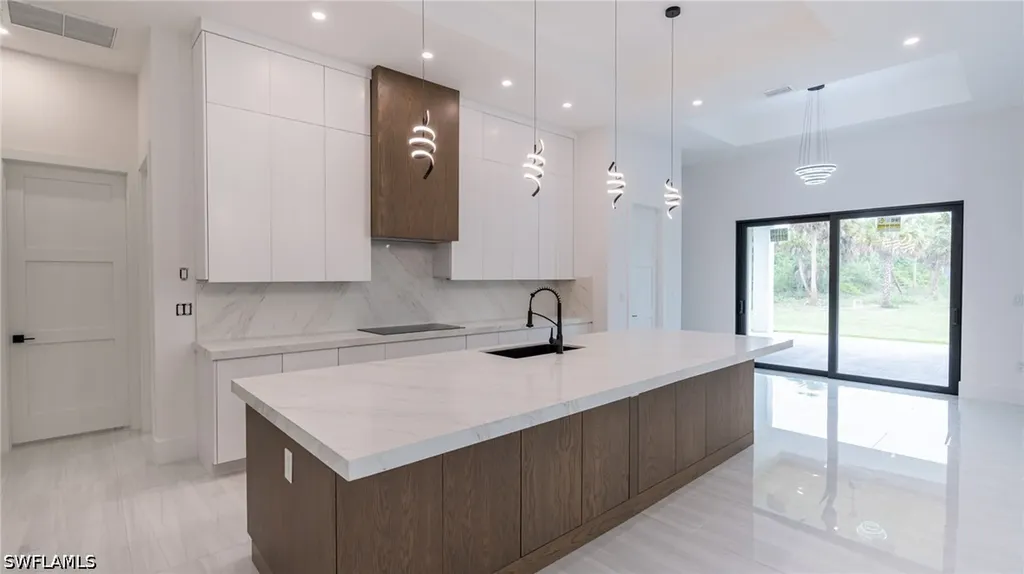 649 Golden Gate Boulevard E Naples FL 34120