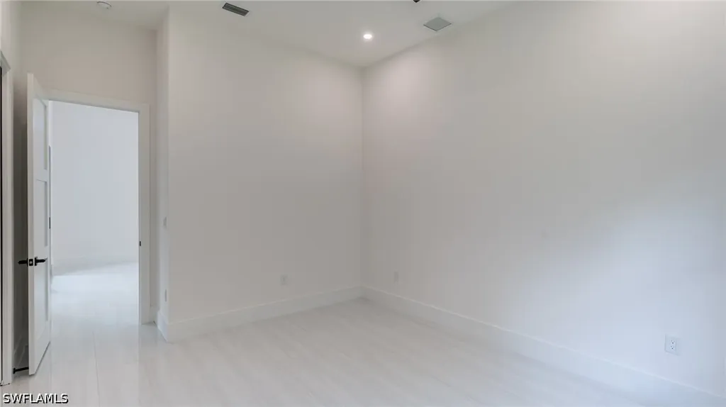 649 Golden Gate Boulevard E Naples FL 34120