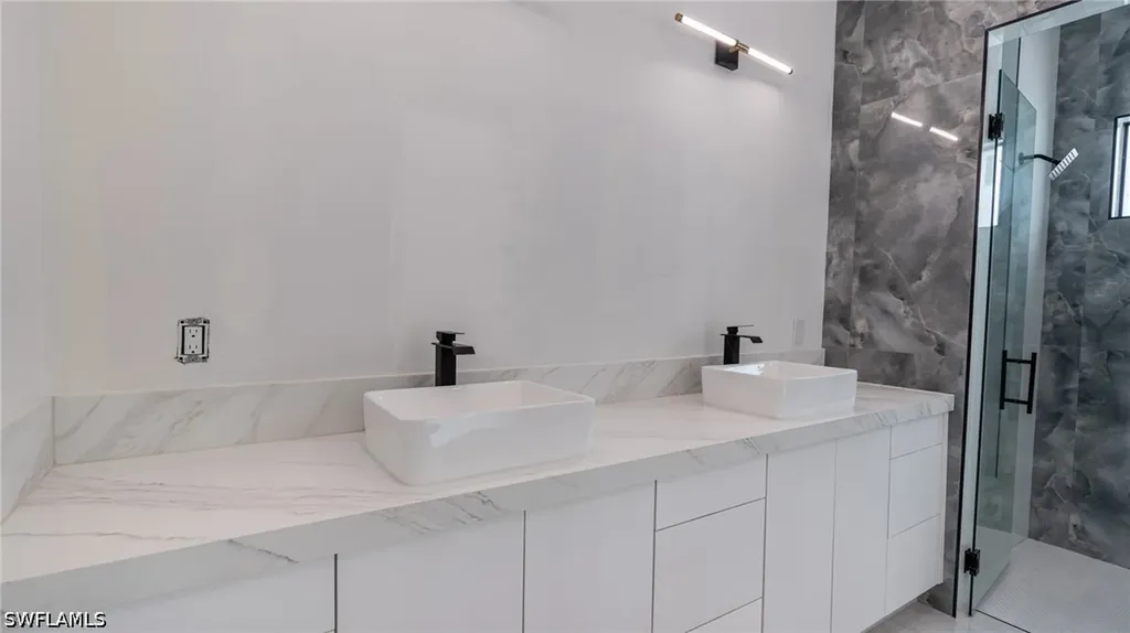 649 Golden Gate Boulevard E Naples FL 34120