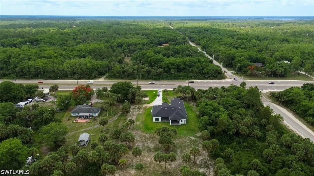 649 Golden Gate Boulevard E Naples FL 34120