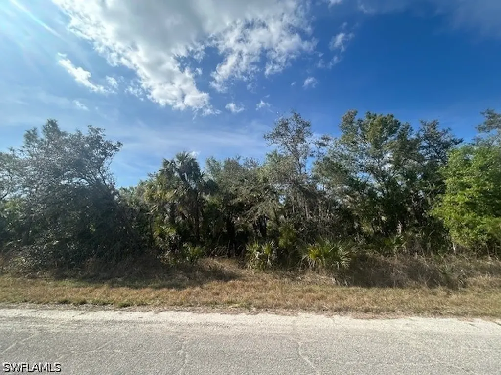 1 Kamain Road North Port FL 34288