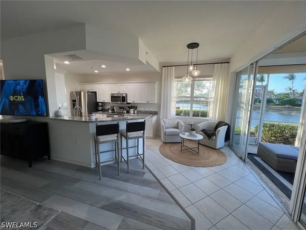 3062 Driftwood Way Naples FL 34109