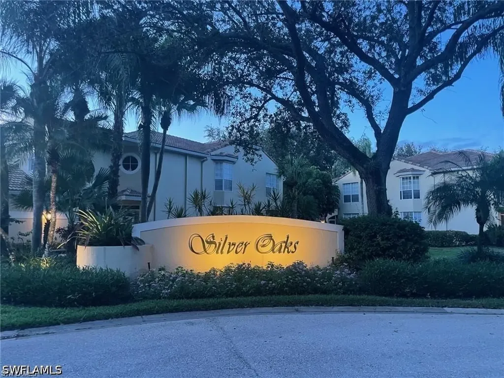 56 Silver Oaks Circle Naples FL 34119