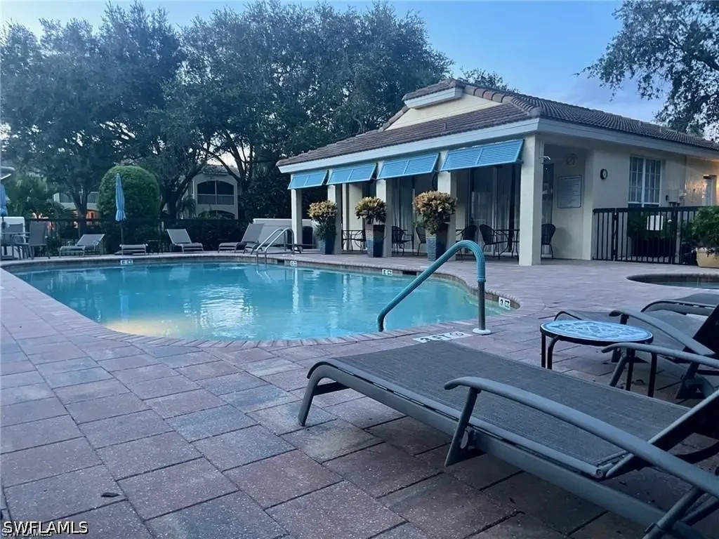 56 Silver Oaks Circle Naples FL 34119