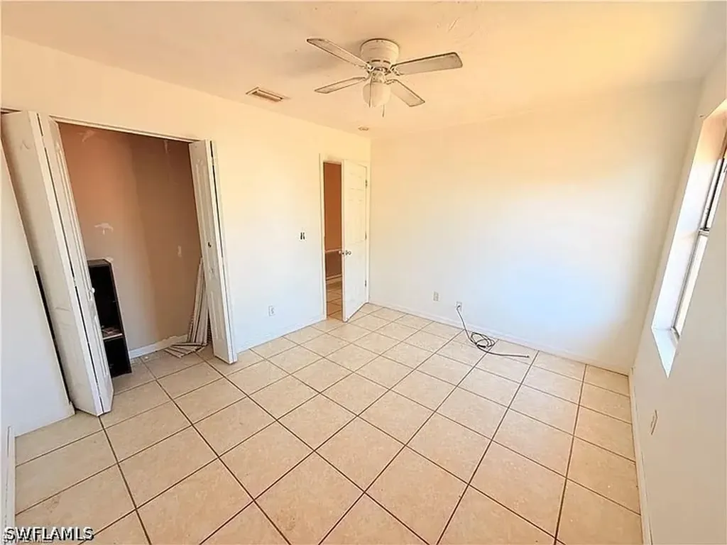 419 NE 16th Place Cape Coral FL 33909