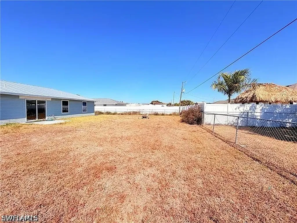 419 NE 16th Place Cape Coral FL 33909