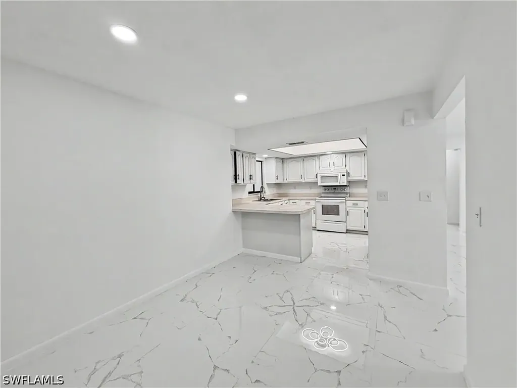 2101 Hibiscus Road Fort Myers FL 33905