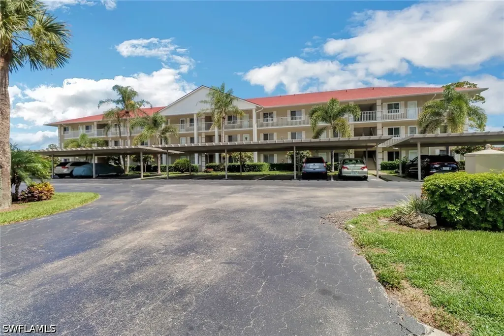 4556 Andover Way Naples FL 34112
