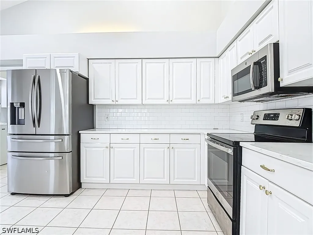 351 Pindo Palm Drive Naples FL 34104