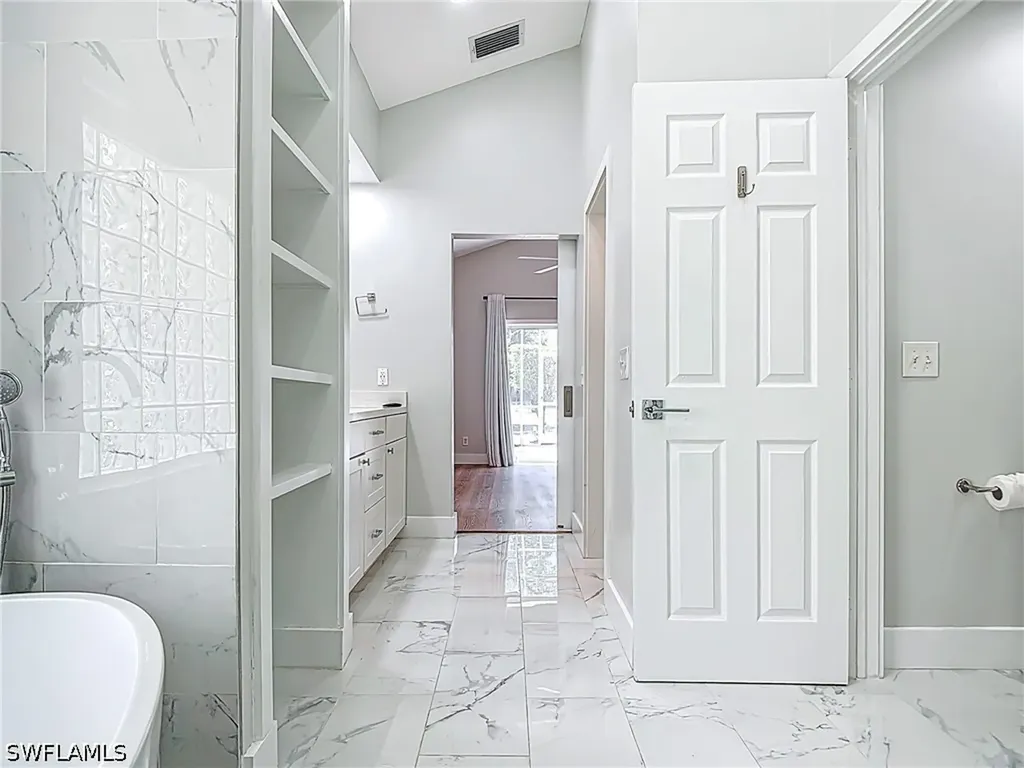 351 Pindo Palm Drive Naples FL 34104