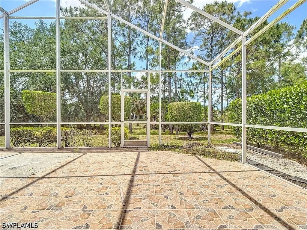 351 Pindo Palm Drive Naples FL 34104