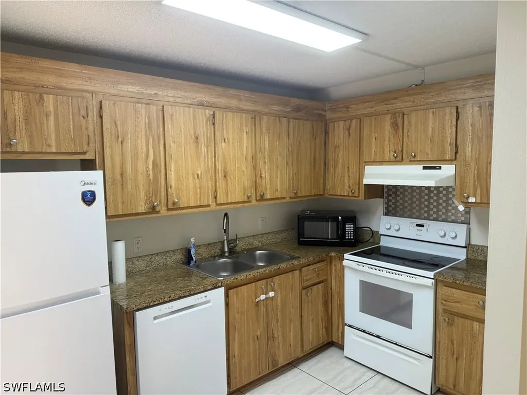 1531 Park Meadows Drive Fort Myers FL 33907