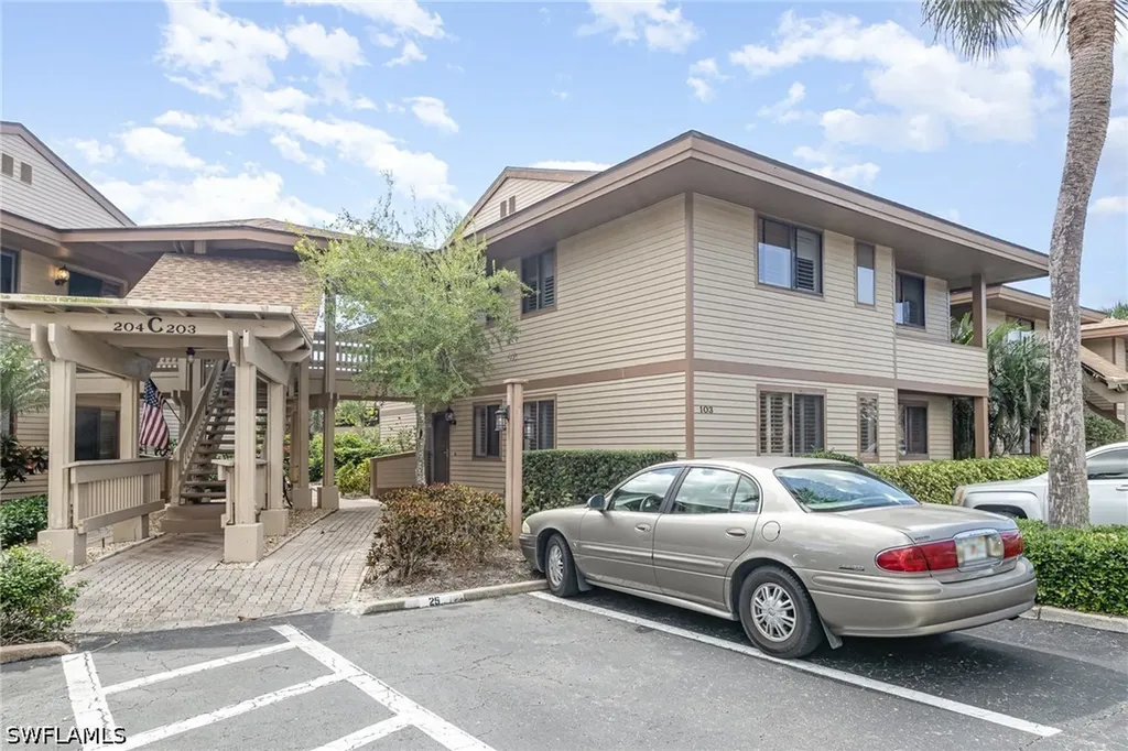 64 4th Street Bonita Springs FL 34134